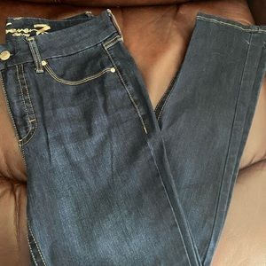 Seven7 Jeans